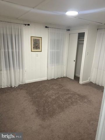 120 E STATE ST, Quarryville, PA 17566