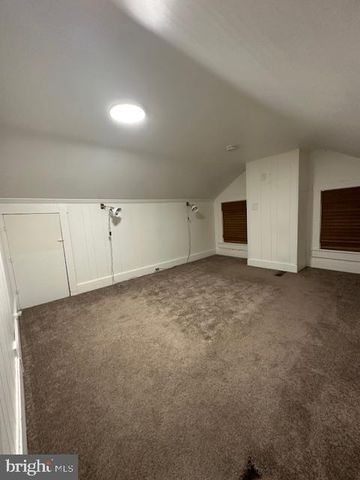 120 E STATE ST, Quarryville, PA 17566