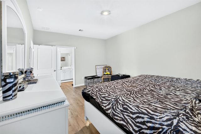 8215 Vanilla Orchid Drive, Houston, TX 77016