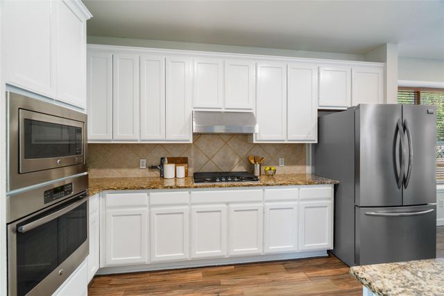 3121 Yandall DR, Austin, TX 78748