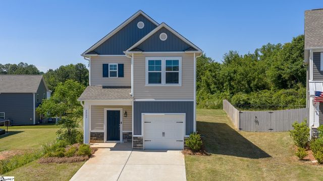 2005 Silverwalk Court, Duncan, SC 29334