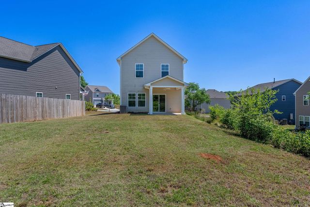 2005 Silverwalk Court, Duncan, SC 29334