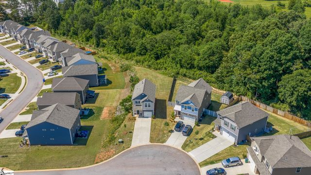 2005 Silverwalk Court, Duncan, SC 29334