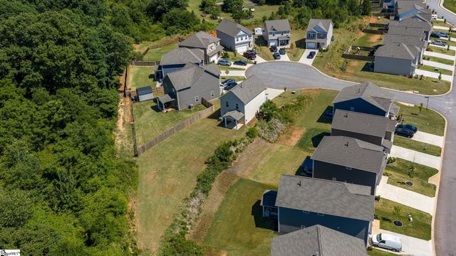 2005 Silverwalk Court, Duncan, SC 29334