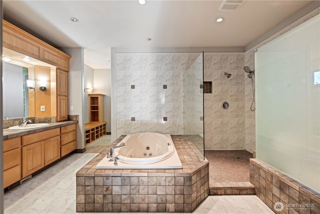 402 3rd Lane, Fox Island, WA 98333
