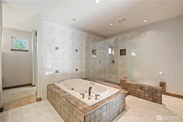 402 3rd Lane, Fox Island, WA 98333