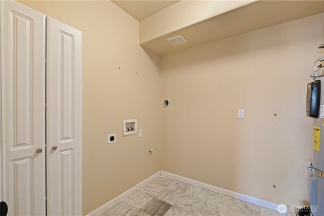 402 3rd Lane, Fox Island, WA 98333