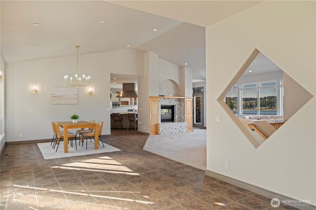 402 3rd Lane, Fox Island, WA 98333