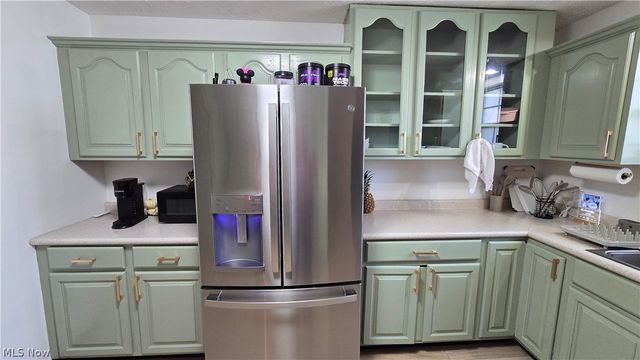 22 Mill Stream Road, Elizabeth, WV 26143