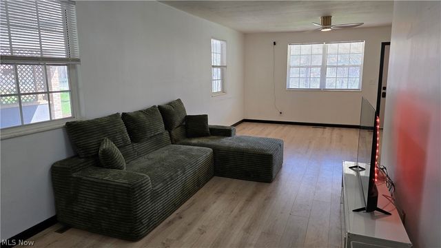 22 Mill Stream Road, Elizabeth, WV 26143