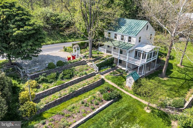 844 OPOSSUM LAKE RD, Carlisle, PA 17015