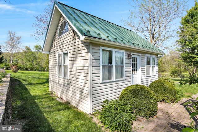 844 OPOSSUM LAKE RD, Carlisle, PA 17015