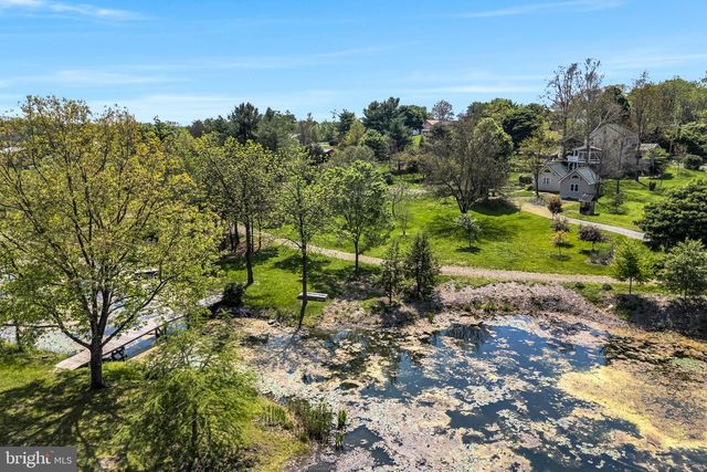 844 OPOSSUM LAKE RD, Carlisle, PA 17015
