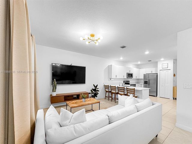 13402 SW 286th St 13402, Homestead, FL 33033