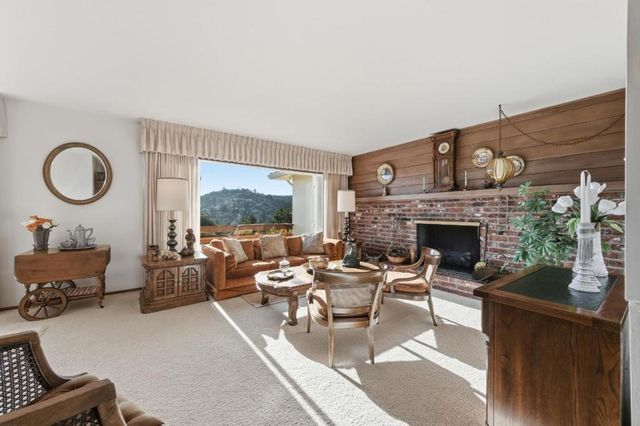 217 Bay View Drive, San Carlos, CA 94070