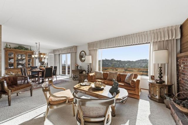 217 Bay View Drive, San Carlos, CA 94070