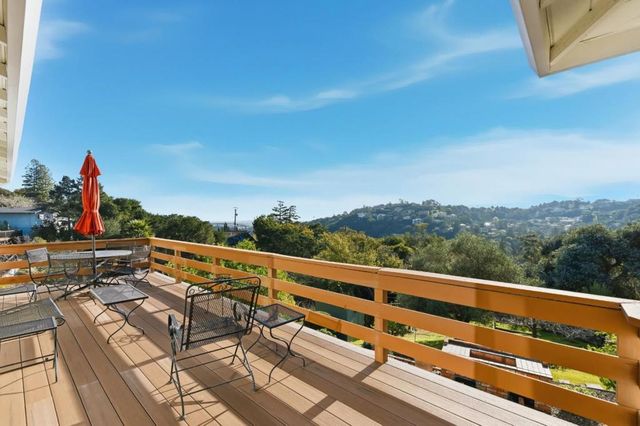 217 Bay View Drive, San Carlos, CA 94070