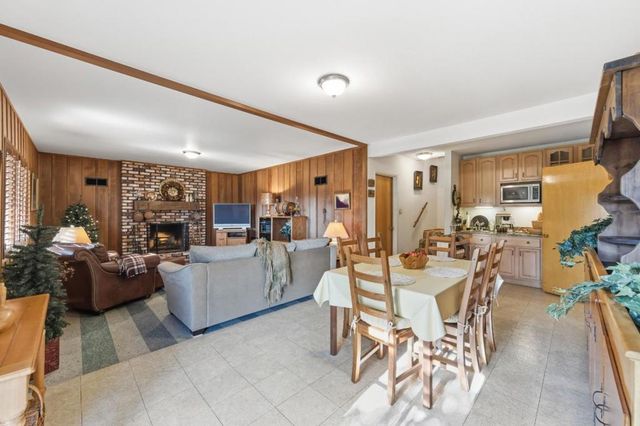 217 Bay View Drive, San Carlos, CA 94070