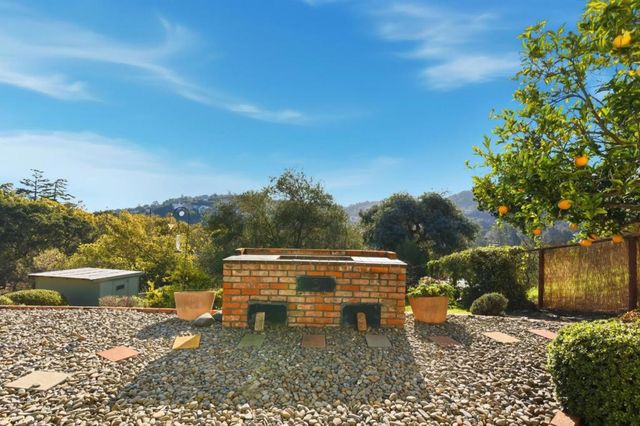 217 Bay View Drive, San Carlos, CA 94070