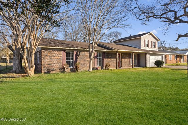 11070 Cedar Street, Gulfport, MS 39503