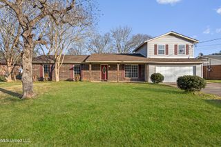 11070 Cedar Street, Gulfport, MS 39503