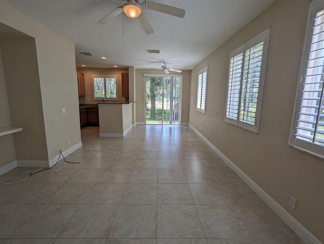 3189 Laurel Ridge Circle, Riviera Beach, FL 33404