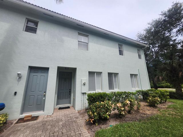 3189 Laurel Ridge Circle, Riviera Beach, FL 33404