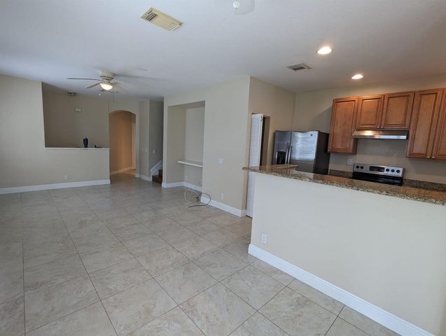 3189 Laurel Ridge Circle, Riviera Beach, FL 33404