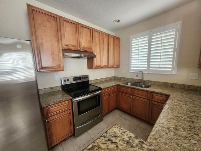 3189 Laurel Ridge Circle, Riviera Beach, FL 33404