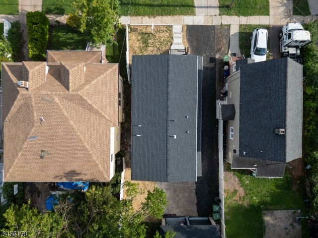 415 E 4Th Ave, Roselle Boro, NJ 07203