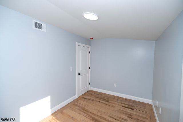 415 E 4Th Ave, Roselle Boro, NJ 07203
