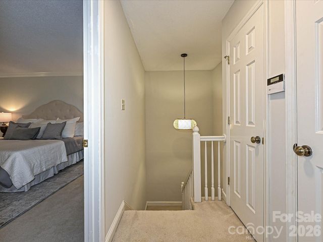 7417 Red Oak Lane, Charlotte, NC 28226