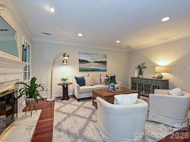 7417 Red Oak Lane, Charlotte, NC 28226