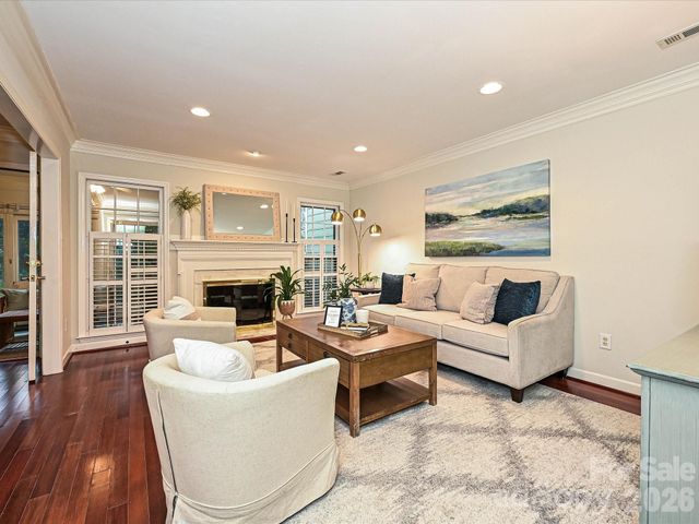 7417 Red Oak Lane, Charlotte, NC 28226