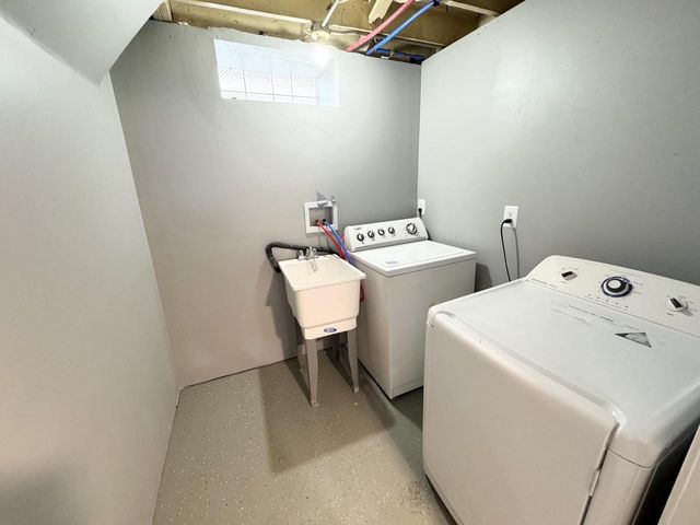 5931 N 42nd STREET, Milwaukee, WI 53209