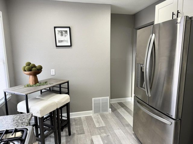 5931 N 42nd STREET, Milwaukee, WI 53209