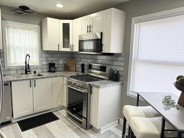 5931 N 42nd STREET, Milwaukee, WI 53209