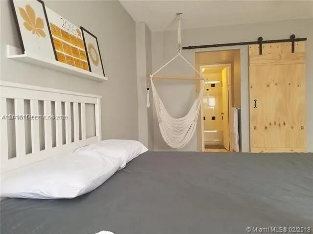 1301 NE Miami Gardens Drive 1215W, Miami, FL 33179