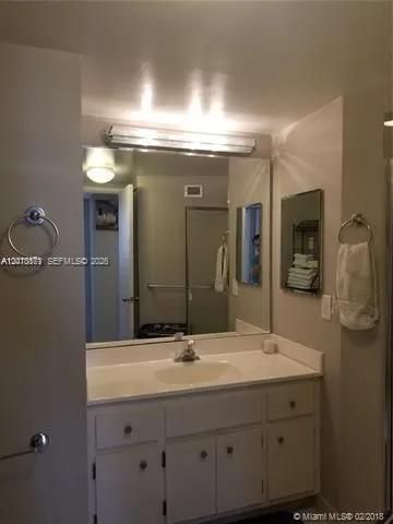 1301 NE Miami Gardens Drive 1215W, Miami, FL 33179