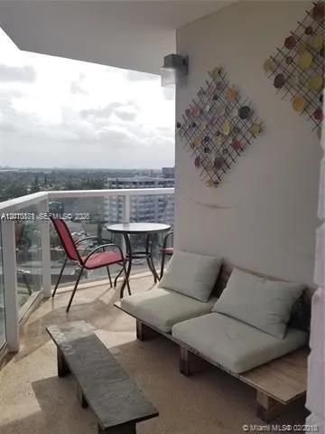 1301 NE Miami Gardens Drive 1215W, Miami, FL 33179