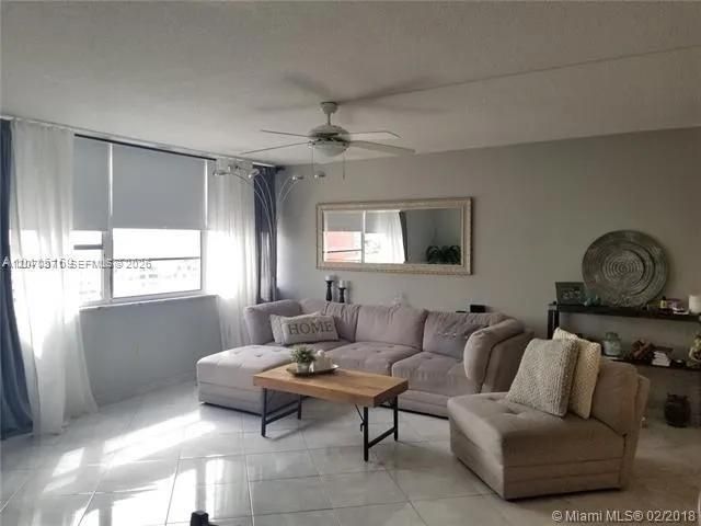 1301 NE Miami Gardens Drive 1215W, Miami, FL 33179