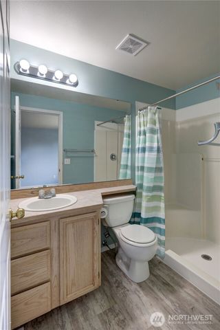 2208 S 380th Street, Federal Way, WA 98003