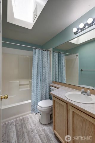 2208 S 380th Street, Federal Way, WA 98003
