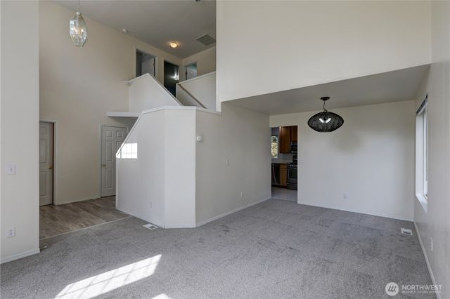 2208 S 380th Street, Federal Way, WA 98003