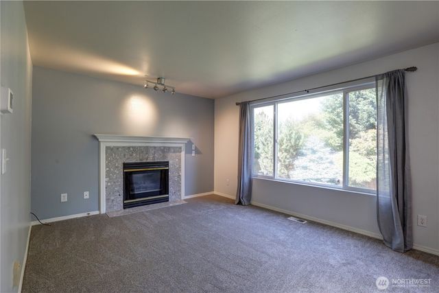 2208 S 380th Street, Federal Way, WA 98003