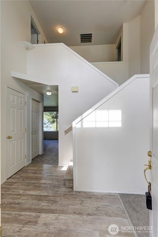 2208 S 380th Street, Federal Way, WA 98003