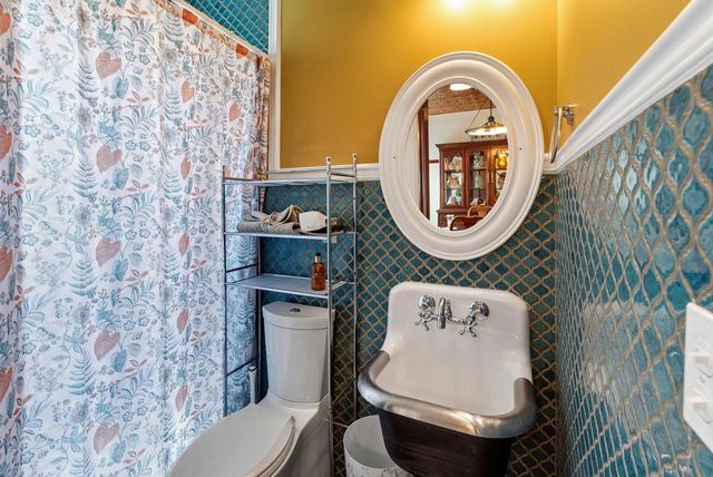 1612 Main STREET, Racine, WI 53402