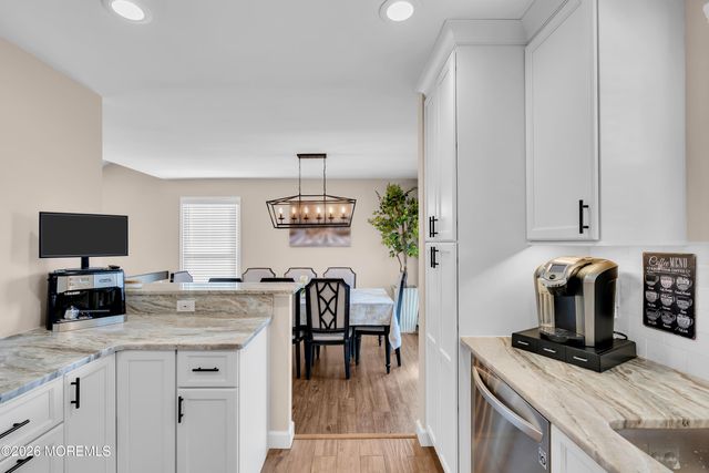 7 Lindner Lane, Howell, NJ 07731