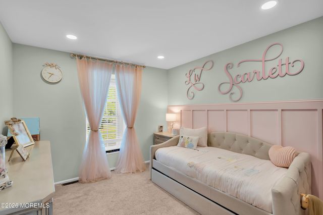7 Lindner Lane, Howell, NJ 07731