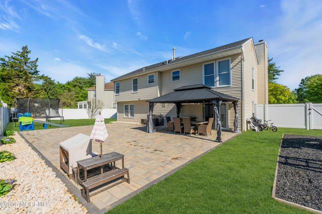 7 Lindner Lane, Howell, NJ 07731